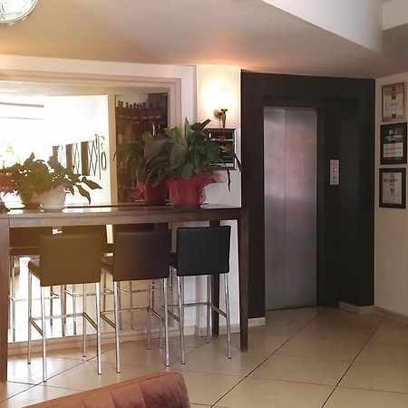 Imperial Hotel Tel Aviv Bagian luar foto